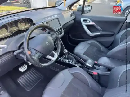 Photo 14 Peugeot 2008 Gén. I Ph2 Crossway 5