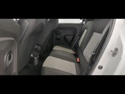 Photo 8 Renault Twingo Gén. III (C07) Ph2 NG Authentic 5