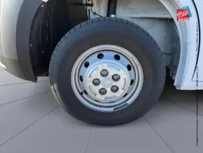 Photo 24 Peugeot Boxer  Fg 335 L2H2 2.2 BlueHDi S&S 120ch Asphalt