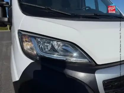 Photo 12 Peugeot Boxer  Fg 335 L2H2 2.2 BlueHDi S&S 120ch Asphalt