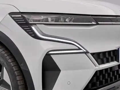 Photo 14 Renault Megane Gén. V (BCB) Ph1 Techno 5