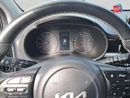 Photo 11 Kia Picanto Gén. III Ph2 GT Line 5