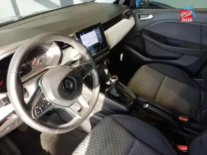 Photo 14 Renault Clio Gén. V (BJA) Ph1 NG Evolution 5