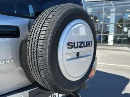 Photo 14 Suzuki Jimny Gén. I Ph4 JLX 3