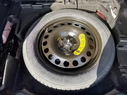 Photo 9 Ford Kuga  2.5 Duratec 190ch FHEV E85 Vignale BVA