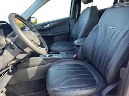 Photo 6 Ford Kuga  2.5 Duratec 190ch FHEV E85 Vignale BVA