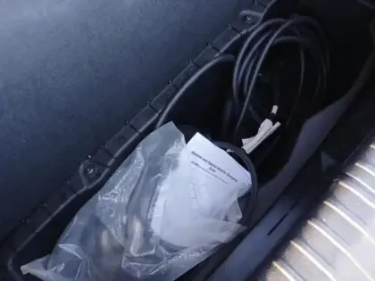 Photo 9 Renault Megane Gén. V (BCB) Ph1 Iconic 5