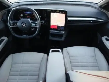 Photo 12 Renault Megane Gén. V (BCB) Ph1 Iconic 5