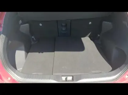 Photo 8 Toyota Yaris  Cross 130h Design PackCargo MC24