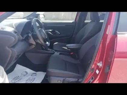 Photo 9 Toyota Yaris  Cross 130h Design PackCargo MC24