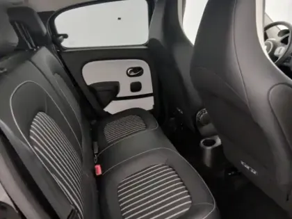 Photo 10 Renault Twingo Gén. III (C07) Ph2 Intens 5