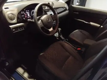 Photo 8 Suzuki Vitara Gén. II Ph3 Xplore 5