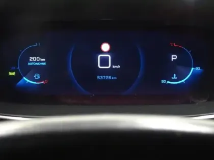 Photo 8 Peugeot 208 Gén. II Ph1 NG GT 5