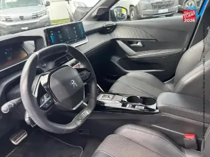 Photo 14 Peugeot 208 Gén. II Ph1 NG GT 5