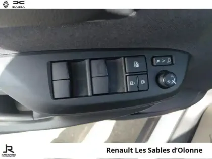 Photo 13 Toyota Yaris Gén. I Ph1 Dynamic 5