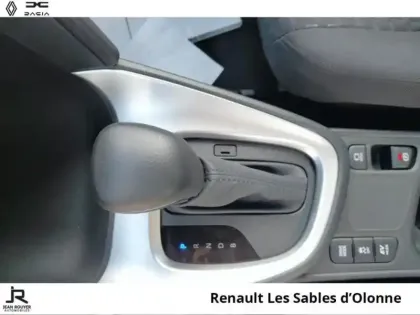 Photo 5 Toyota Yaris Gén. I Ph1 Dynamic 5