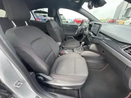 Photo 10 Ford Focus Gén. IV Ph2 ST-Line X 5