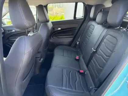 Photo 9 Jeep Avenger Gén. I Ph1 Summit 5