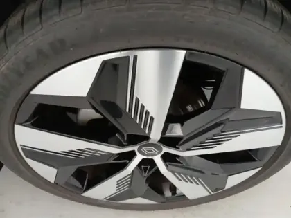 Photo 7 Renault Megane Gén. V (BCB) Ph1 Evo Techno 5