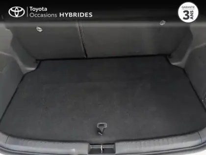 Photo 9 Toyota Yaris Gén. IV Ph1 NG Dynamic Business 5