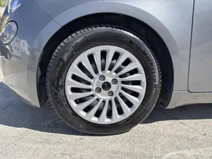 Photo 11 Fiat 500 Gén. II Ph1 MY22 Action Plus 3