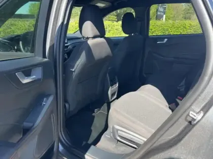 Photo 11 Ford Kuga Gén. III Ph2 ST-Line 5