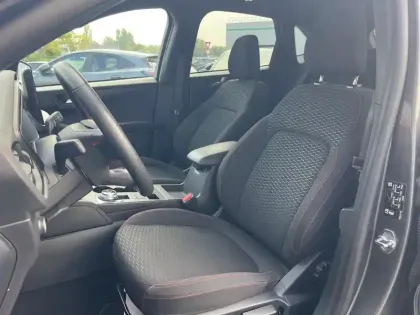 Photo 24 Ford Kuga  2.5 Duratec 180ch Hybrid FlexiFuel ST-Line Powershift