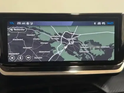 Photo 11 Peugeot 2008  1.2 Hybrid 145ch Allure e-DCS6