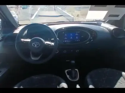 Photo 11 Toyota Aygo  X 1.0 VVT-i 72ch Collection S-CVT