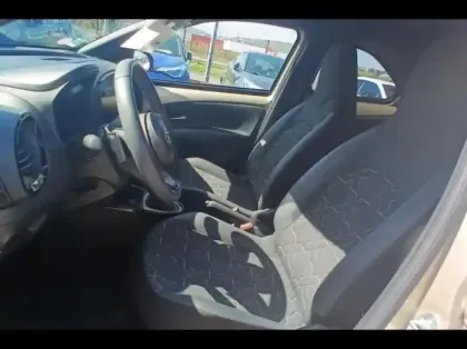 Photo 9 Toyota Aygo  X 1.0 VVT-i 72ch Collection S-CVT