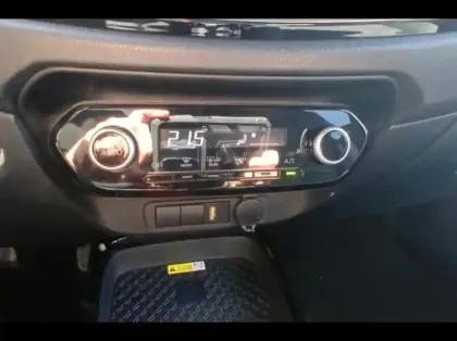 Photo 14 Toyota Aygo  X 1.0 VVT-i 72ch Collection S-CVT