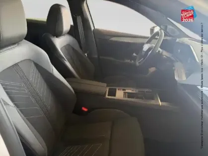 Photo 19 Opel Astra  1.2 Turbo Hybrid 145ch Ultimate e-DCT 6