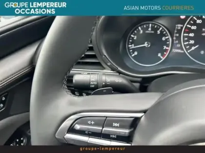 Photo 14 Mazda Mazda3 Gén. IV Ph1 Sportline 5