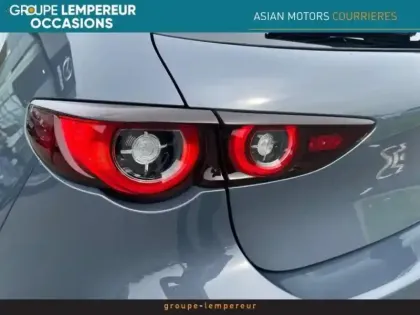 Photo 6 Mazda Mazda3 Gén. IV Ph1 Sportline 5