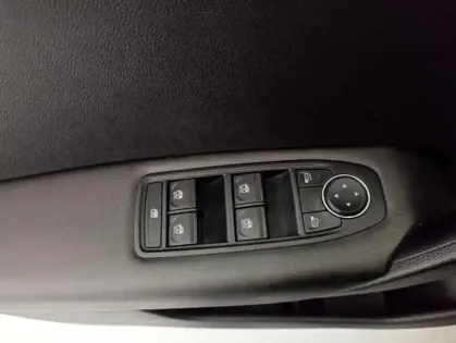 Photo 11 Renault Captur Gén. II (HJB) Ph2 Evolution 5