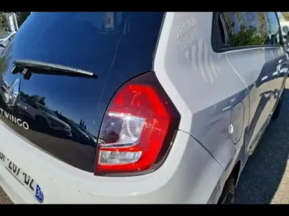 Photo 13 Renault Twingo  1.0 SCe 65ch Urban Night