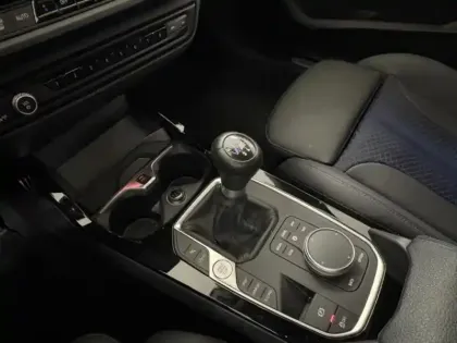 Photo 13 BMW Serie 1 Série 1 118i 136ch M Sport
