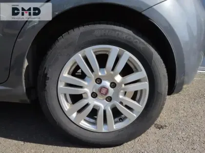 Photo 13 Fiat Punto  1.2 8v 69ch Lounge 5p