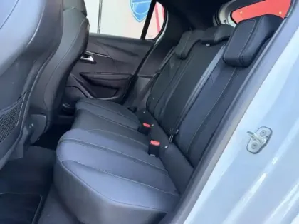 Photo 10 Peugeot 208 Gén. II Ph2 GT 5