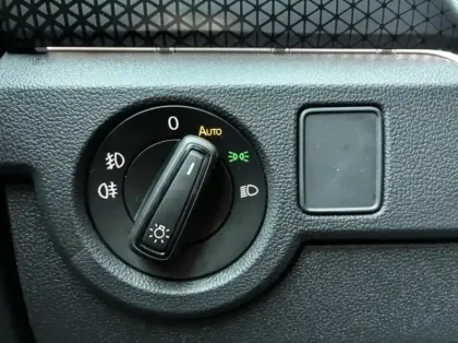 Photo 13 Volkswagen T-cross Gén. I Ph1 NG R-Line Tech 5