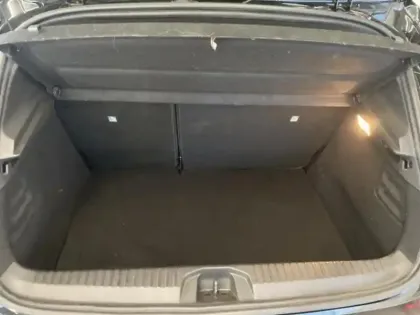 Photo 9 Renault Clio Gén. V (BJA) Ph1 NG Evolution 5