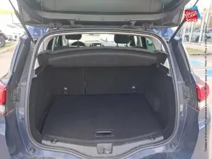 Photo 13 Renault Scenic Gén. IV (JFA) Ph1 Business 5