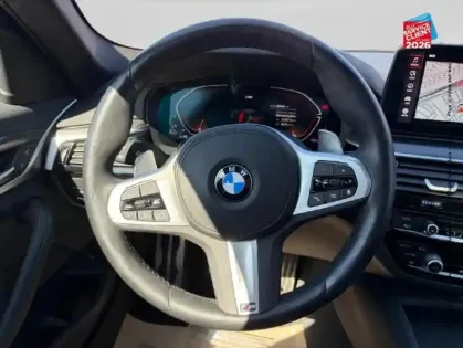 Photo 11 BMW Serie 5 Série 5 530dA xDrive 286ch M Sport Steptronic