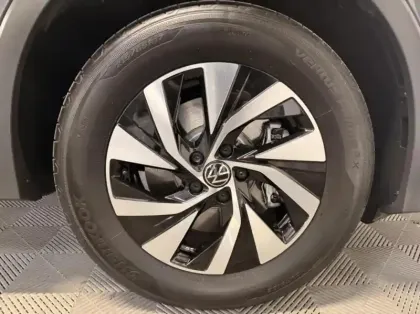 Photo 5 Volkswagen Tiguan Gén. III Ph1 VW Edition 5