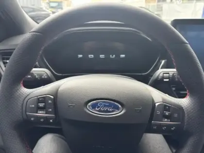 Photo 12 Ford Focus  1.0 EcoBoost mHEV 155ch ST-Line X Powershift
