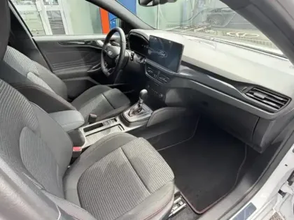 Photo 10 Ford Focus  1.0 EcoBoost mHEV 155ch ST-Line X Powershift