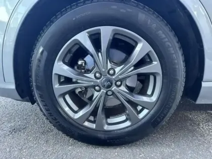 Photo 11 Ford Kuga Gén. III Ph1 ST-Line 5