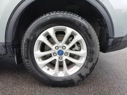 Photo 8 Ford Kuga Gén. III Ph1 Titanium 5