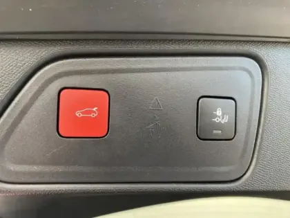 Photo 10 Peugeot 3008 Gén. II Ph2 GT Pack 5