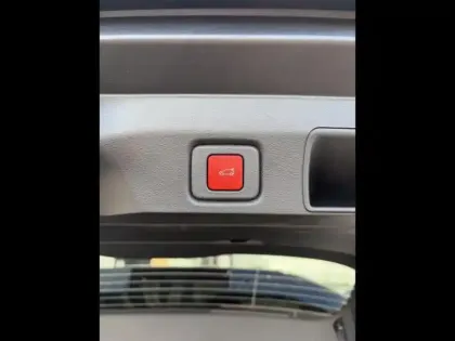 Photo 13 Jeep Compass Gén. III Ph1 First Edition 5